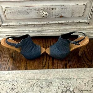 True Religion DENIM SANDALS